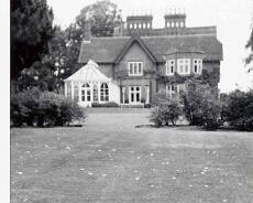 LHG03_0026 Kingswood Grange