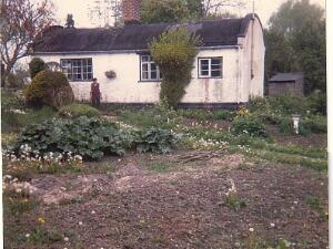 Canal Cottages