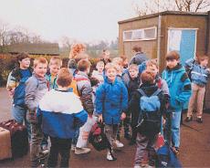 070515_0003 Lapworth School trip to the Isle of Wight 10 April 1989